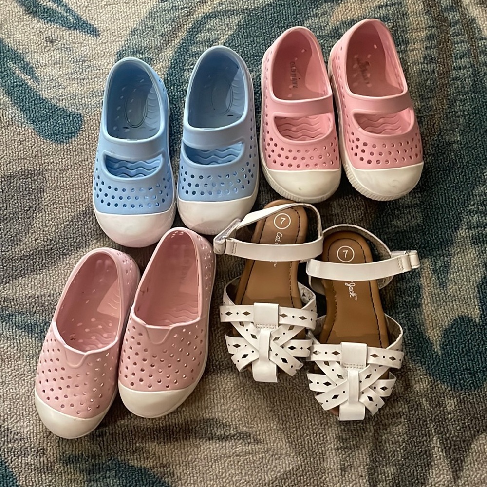 Toddler size 7 shoes bundle old navy and cat Jack